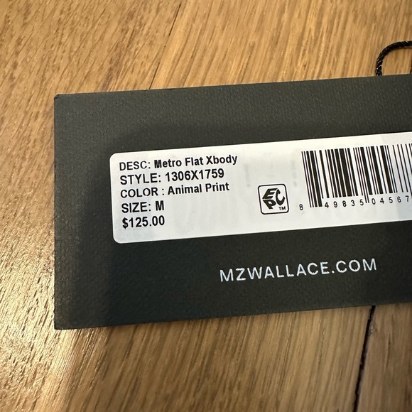 MZ Wallace Metro Flat crossbody - Picture 2 of 7